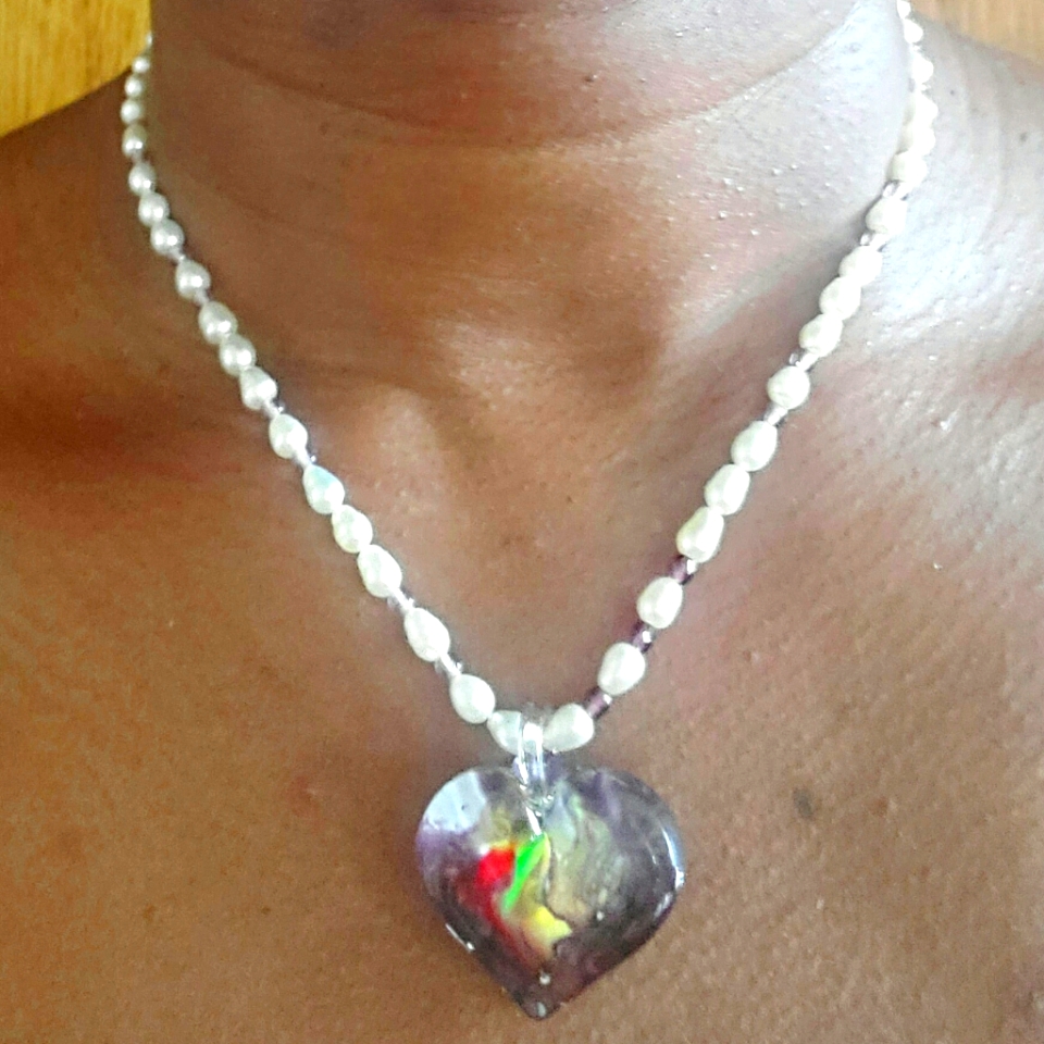 Nwt Handmade Freshwater Pearl Glassblown Necklace